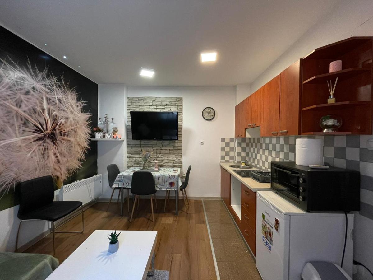 Cozy 1B Apartment Vera-Self Check In Zagreb Eksteriør billede